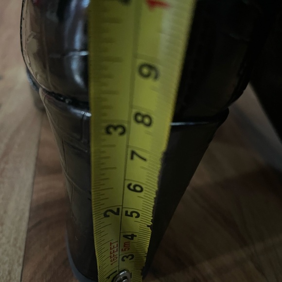 Women's Black Croc-Embossed Knee Boots - Picture 14 of 17